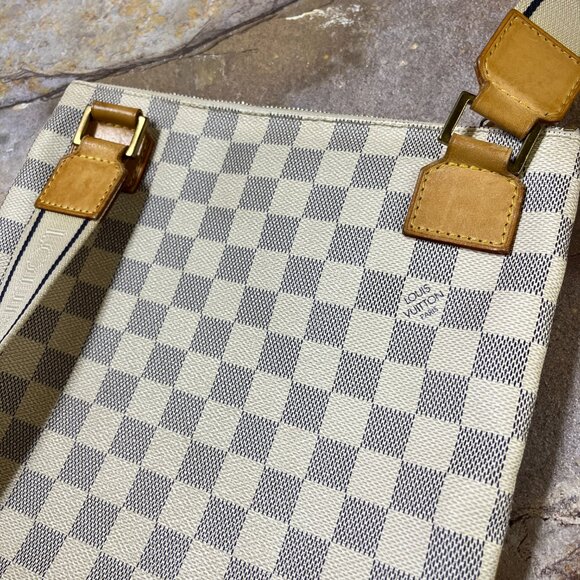 Louis Vuitton Bosphore Pochette Damier Azur Shoulder Bag - Picture 10 of 14